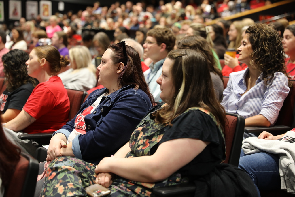 Yesterday, Dalton Public Schools staff came together for a powerful districtwide professional learning day with leadership coach Joy Kelly. Through meaningful reflection, collaboration, and scenario-based learning, our team continued the important work of strengthening relationships, building leadership capacity, and fostering a culture rooted in care, empathy, and professionalism. We are grateful for the opportunity to grow together and for the continued commitment of our staff to support one another—and most importantly, our students. #DaltonPublicSchools #LearnLeadSucceed