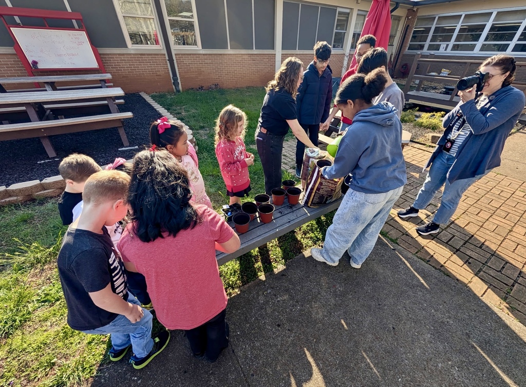 students from German visiting Brookwood