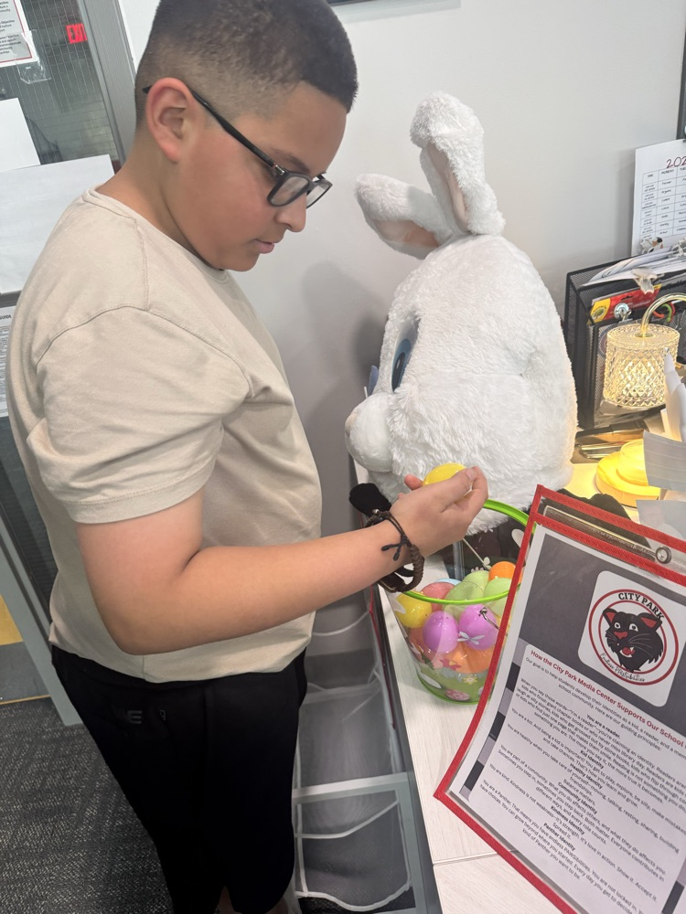 pAWZ Easter egg reading challenge