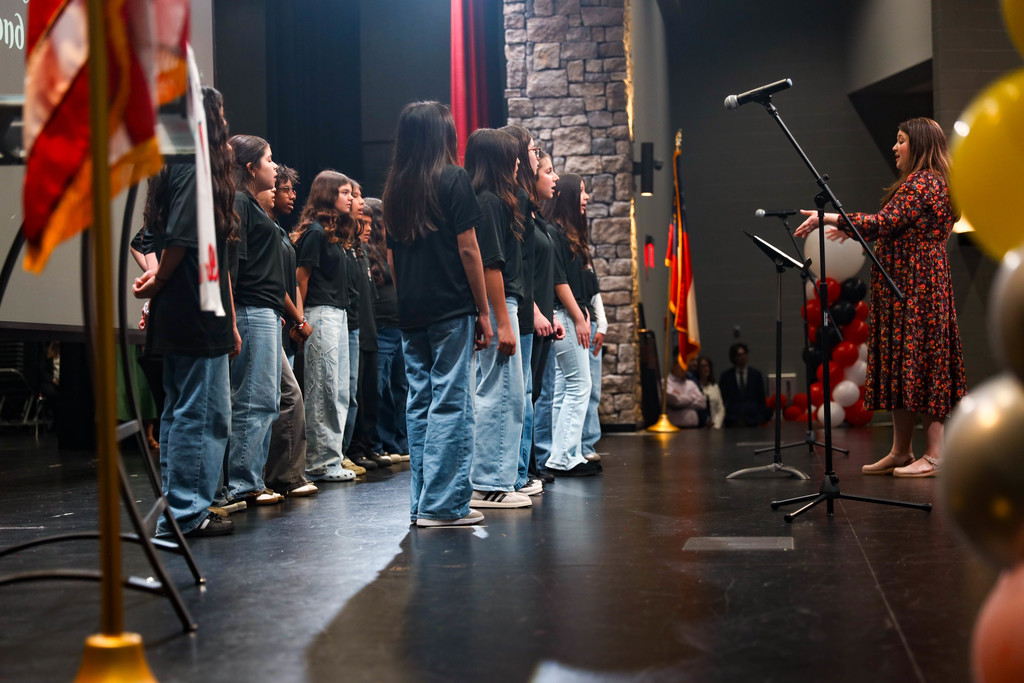 Dalton Reads AND Writes!✏️✨  Dalton Public Schools held its annual Young Georgia Authors celebration on Wednesday, March 25, at Hammond Creek Middle School. Students from across the district were recognized for their outstanding writing achievements during the event, which honored winners at the school, district, and Northwest Georgia RESA (Regional Educational Service Agency) levels.  The Young Georgia Authors (YGA) writing competition encourages students from kindergarten through 12th grade to develop their writing skills and express their creativity. School-level winners were recognized first, followed by district winners, and finally the Northwest Georgia RESA winners. Students who earned RESA honors will advance to the state-level competition, which will take place next month.  Read more: https://www.daltonpublicschools.com/article/2785744