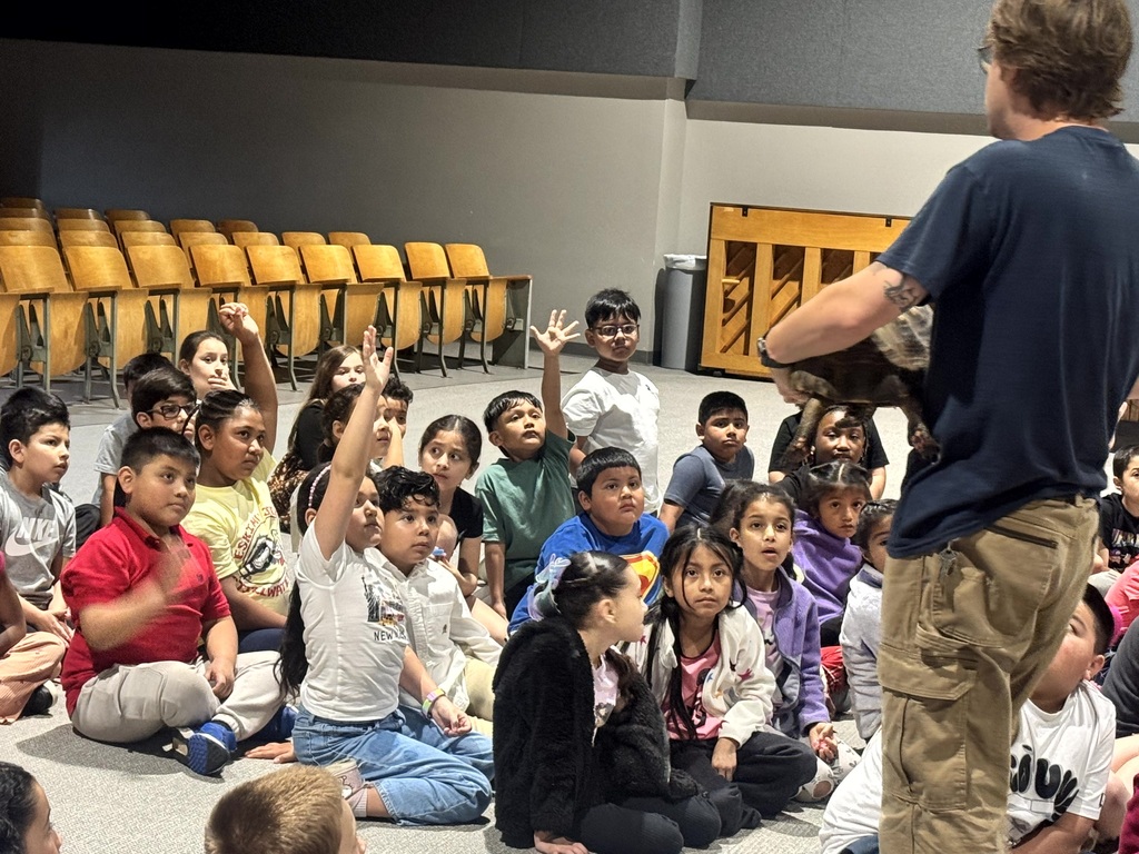 Chattanooga Zoo to You Experience Photograph 