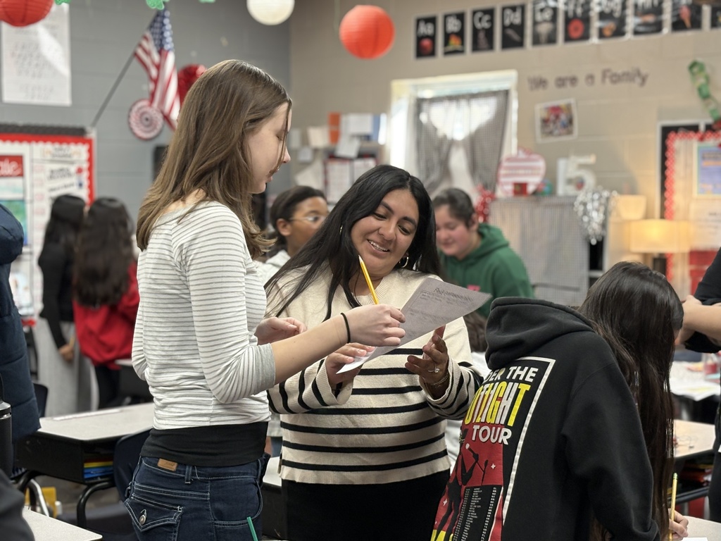 Dalton Public Schools is proud to welcome students and teachers from the Helmut-Rau Schule in Mainhardt, Baden-Württemberg, Germany! Over the past two weeks, these visitors have been hosted by our 6th, 7th, and 8th Grade German Immersion students at Hammond Creek and Dalton Junior High—building meaningful connections across cultures and classrooms. On Friday, Brookwood’s K–5 students had the exciting opportunity to host thirteen students and two teachers for a full day of hands-on learning and fun. From transplanting milkweed in Kindergarten and planning garden plots in first grade, to spelling practice, games, reading, and collaborative activities across grade levels—our BW Lions made the day unforgettable. The highlight? Trapping turtles alongside fourth grade teachers at Lake Shore! Thank you to our new friends from Helmut-Rau Schule for sharing this special experience with us. We hope you had as much fun as we did!