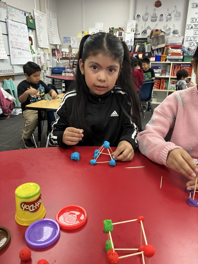students making 3D shapes 