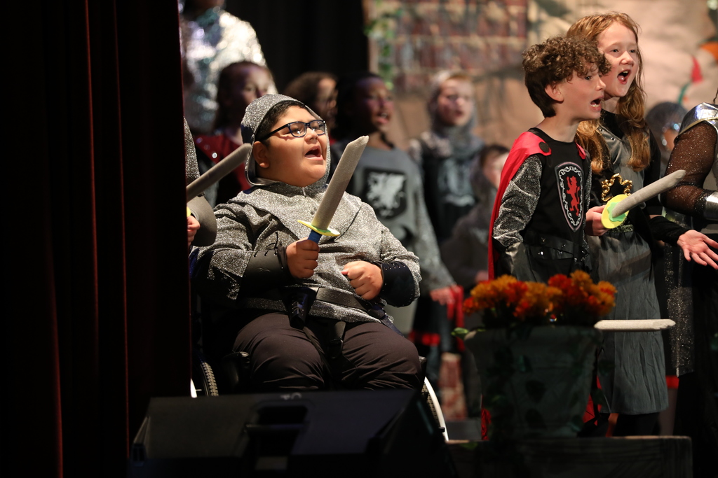 Imagine a Dragon School Play Castmembers