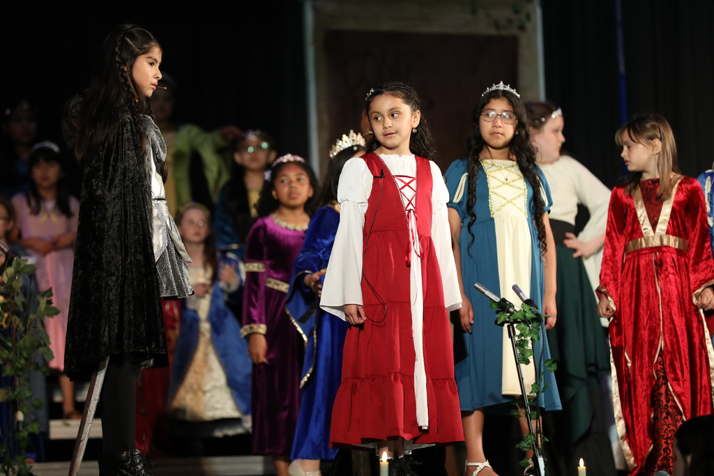 Imagine a Dragon School Play Castmembers