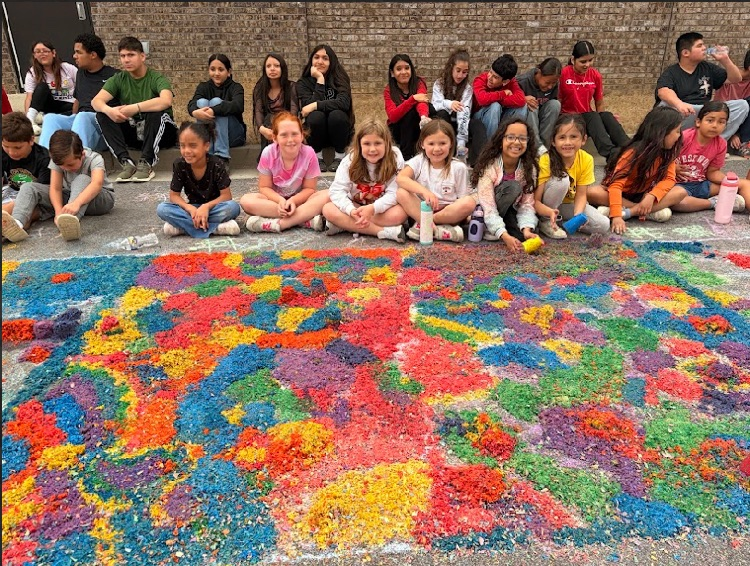 A group picture with the alfombras already made 