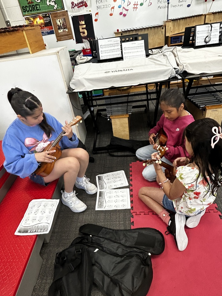 students with ukelele