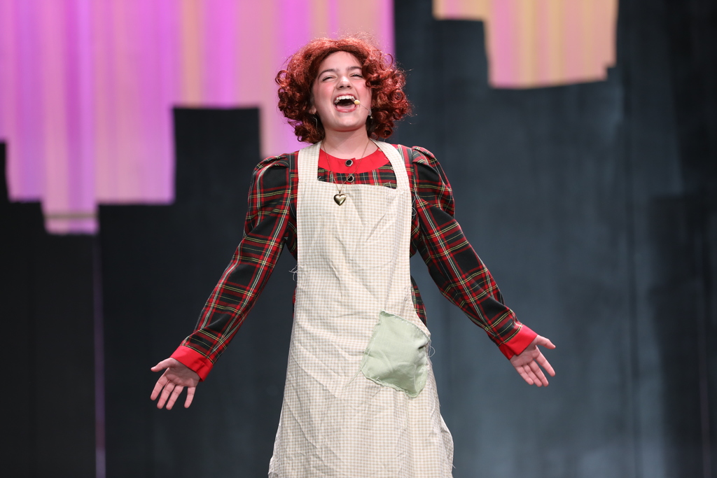 Hammond Creek Middle School’s talented theatre students are bringing the classic musical Annie Jr. to life! 🌟 Come support these hardworking performers as they sing, dance, and shine on stage in this heartwarming production.  Join us for an unforgettable show full of energy, laughter, and amazing student talent—you won’t want to miss it! 🎭✨  📅 Performance Dates: • Friday, April 17 at 6:00 PM • Saturday, April 18 at 6:00 PM • Sunday, April 19 at 2:30 PM  We hope to see you there!