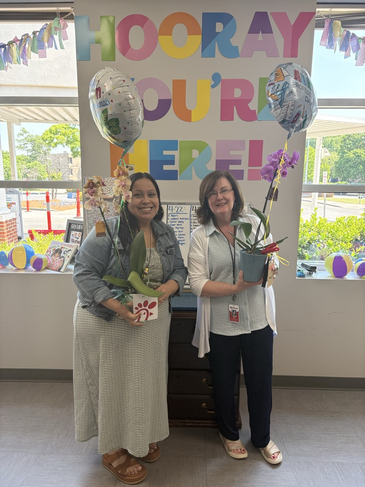 photo of front office staff for administrative professionals day