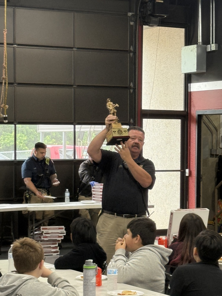 pictures from the Class 5 trip to Dalton Fire Department