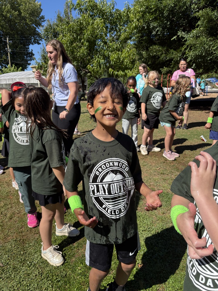 students at field day