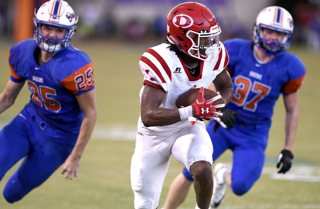 🐾🏈 THE NFL’S HIGHEST-PAID RUNNING BACK IS A CATAMOUNT.  From the lights of Harmon Field to the biggest stage in football, Jahmyr Gibbs is still making history.  The former Dalton High School standout has agreed to a three-year, $67.5 million contract extension with the Detroit Lions, becoming the highest-paid running back in the NFL.  But before Sundays in Detroit, Gibbs was wearing the red and white of Dalton High School. He finished his Catamount career with 4,882 rushing yards and 70 touchdowns, including a remarkable senior season with 2,554 yards and 40 touchdowns.  From Dalton to Detroit, the journey continues — and Catamount Nation couldn’t be prouder.  Congratulations, Jahmyr! Keep making Dalton proud. 🐾🏈  #DaltonPublicSchools #DaltonHighSchool #Catamounts #JahmyrGibbs  📸Chattanooga Times Free Press Staff Photo by Robin Rudd