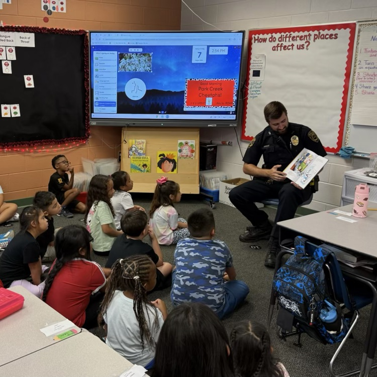 Officer Warren doing a read aloud