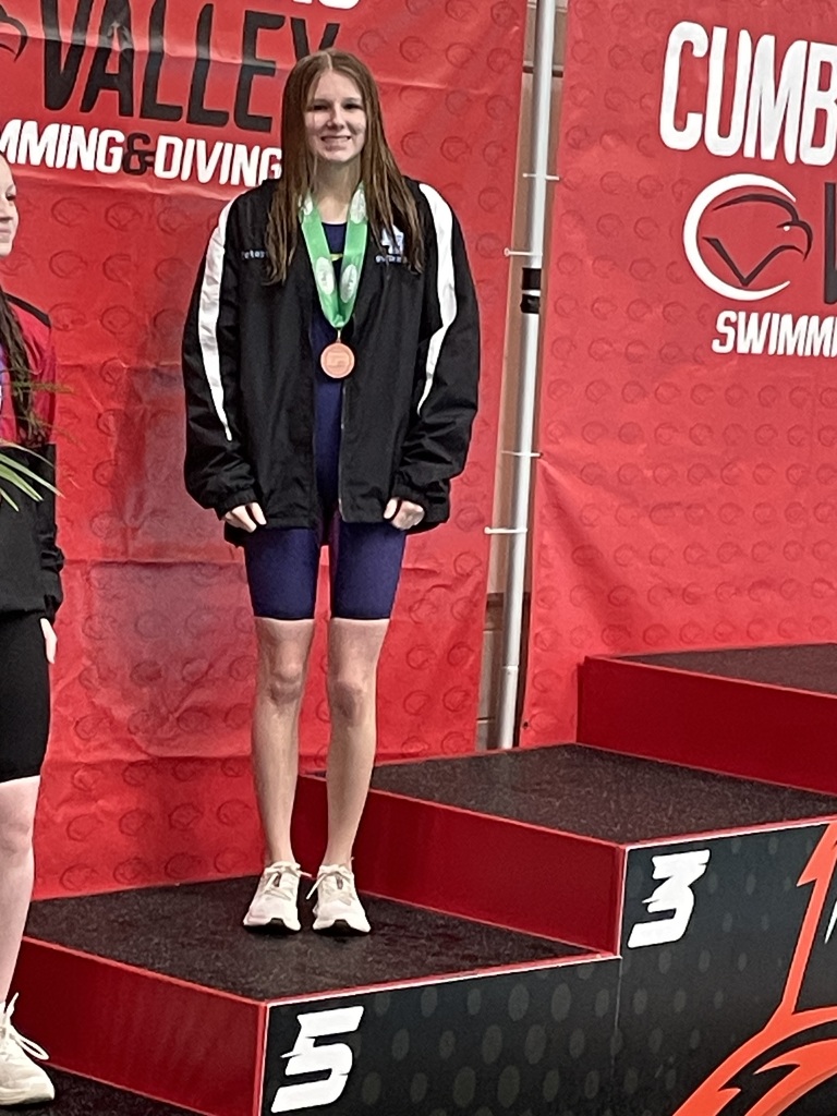 Avery Peterson on the podium for a 5th place win.