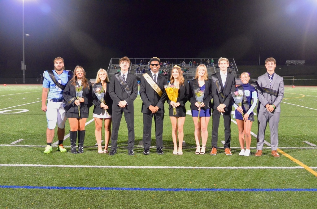 Photo of the homecoming court.