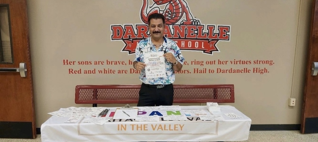 Representatives from the Hispanic Heritage Festival visited our school to invite students to volunteer at the upcoming event on September 27. This is a wonderful opportunity to get involved in the community and earn service hours!