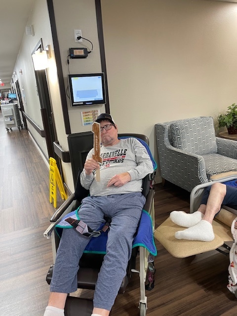 A huge thank you to the residents of the nursing home for supporting our Sand Lizard football team! Your encouragement means so much to our players, and knowing you’re cheering them on truly lifts their spirits. We appreciate you all more than you know!