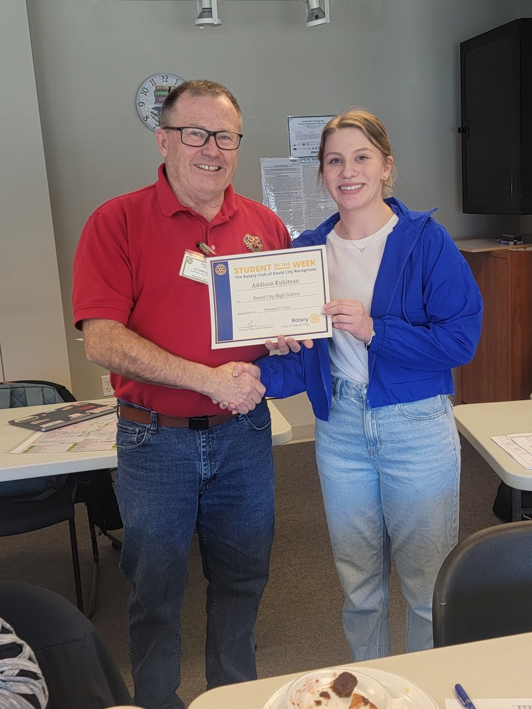 Addison Kuhlman was selected the David City Rotary Student of the Week. Congratulations Addison!!