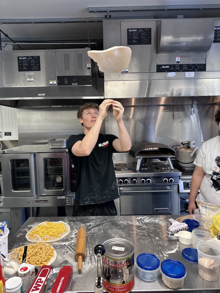 Culinary Arts making Pizza