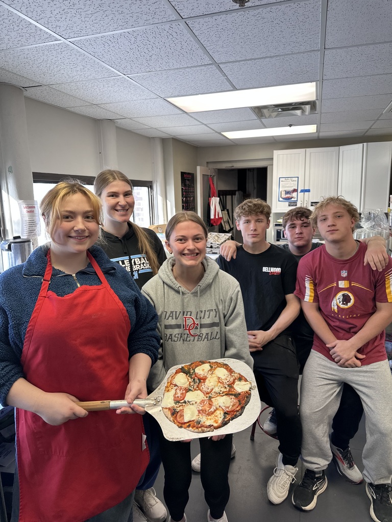 Culinary Arts making Pizza