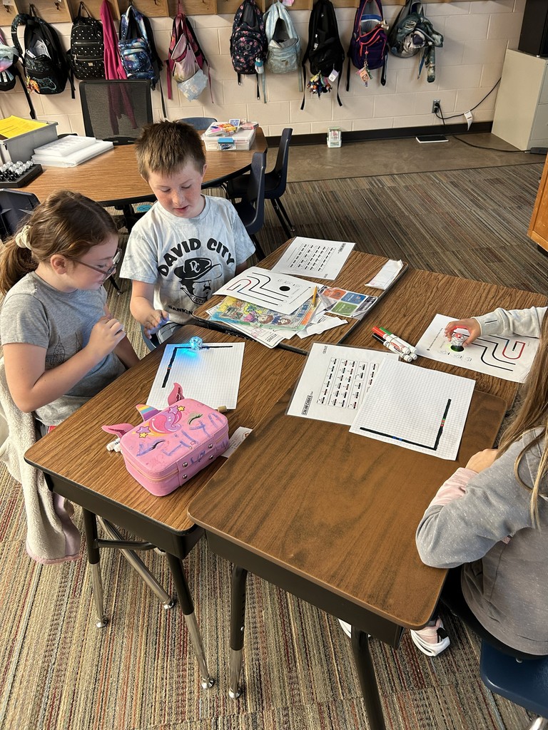 Fun with Ozobots!