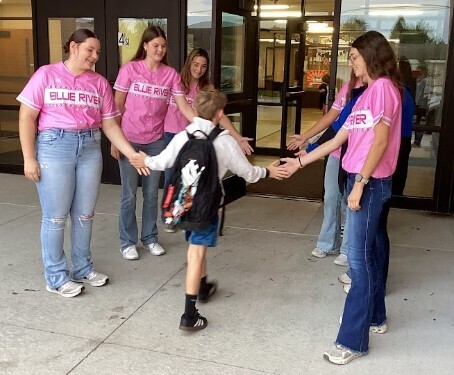 Morning Welcoming Crew!