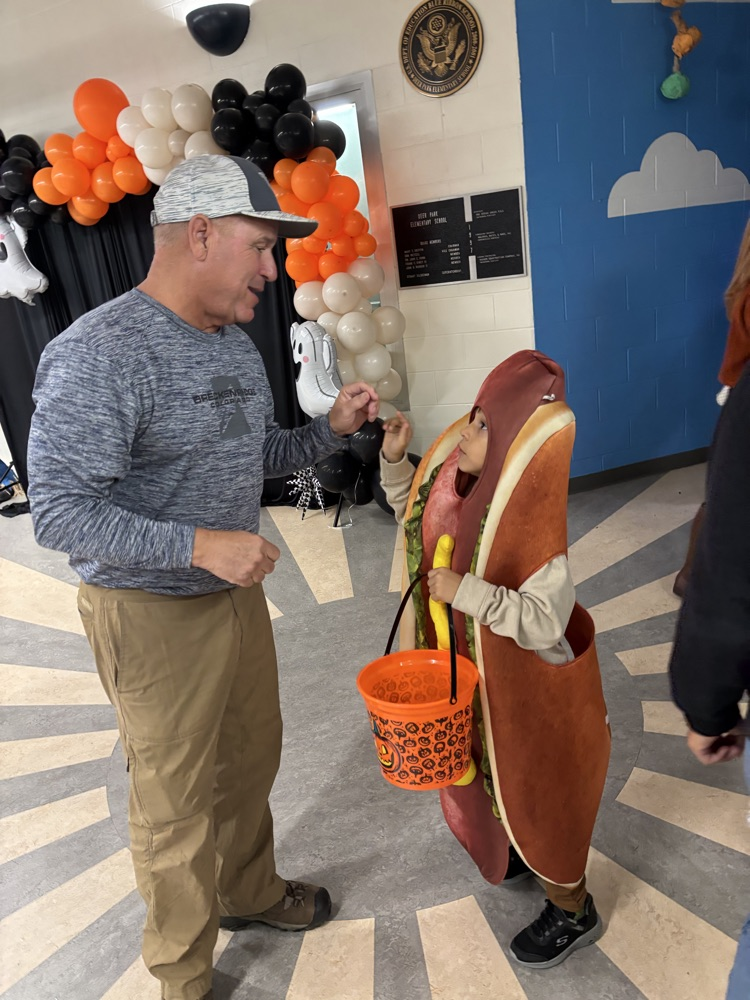 We love Mr. Robin!