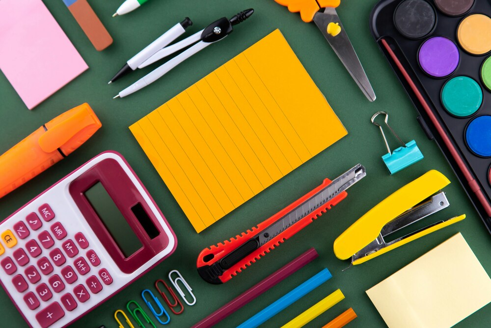 school supplies image