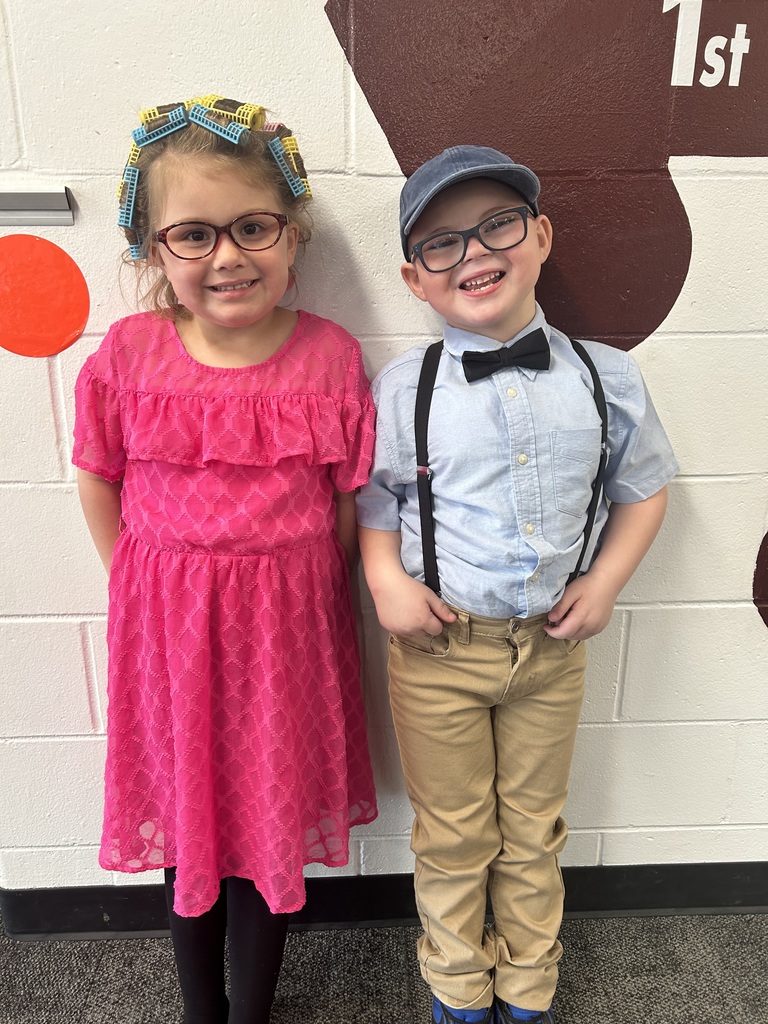 Kindergarten 100 days smarter photo