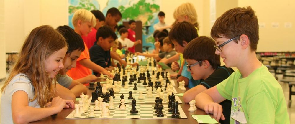 kids playing chess