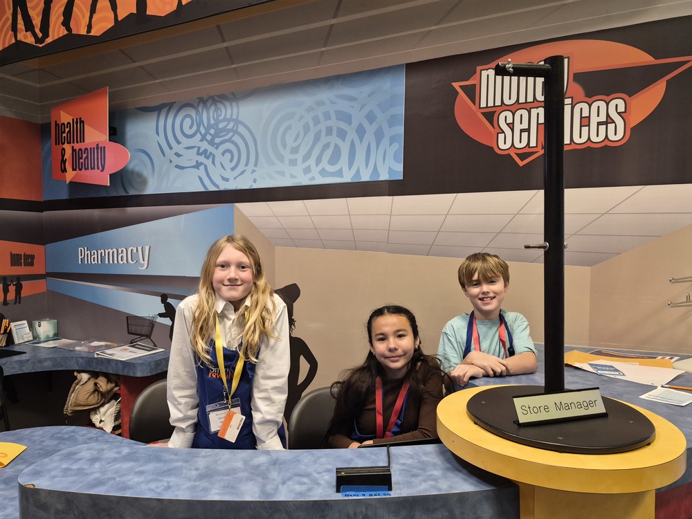 5th grade students at JA City, a work simulation experience.