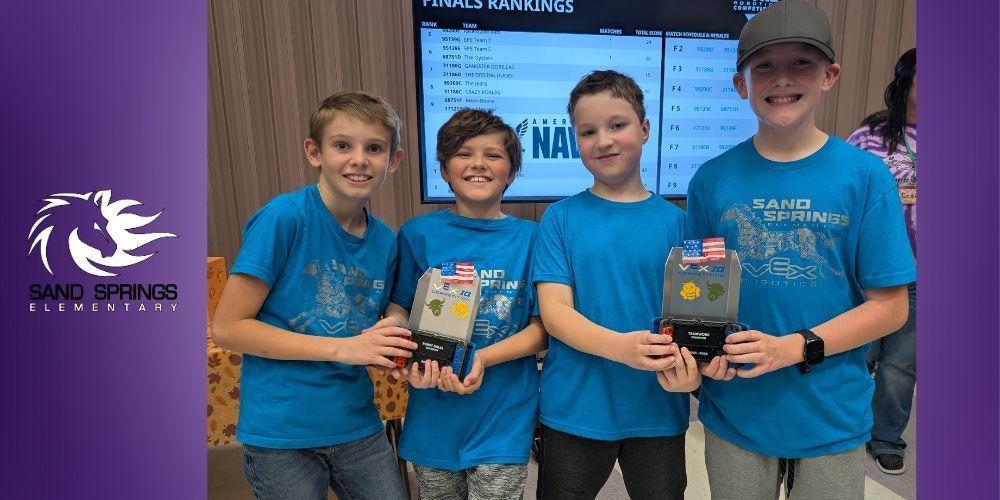 Picture of our 5th grade VEX team