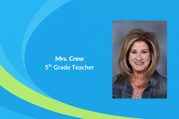Mrs. Crew 5th grade teacher womens photo with brown hair and jean jacket smiling