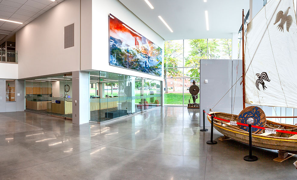 photo of front lobby of viewmont high school