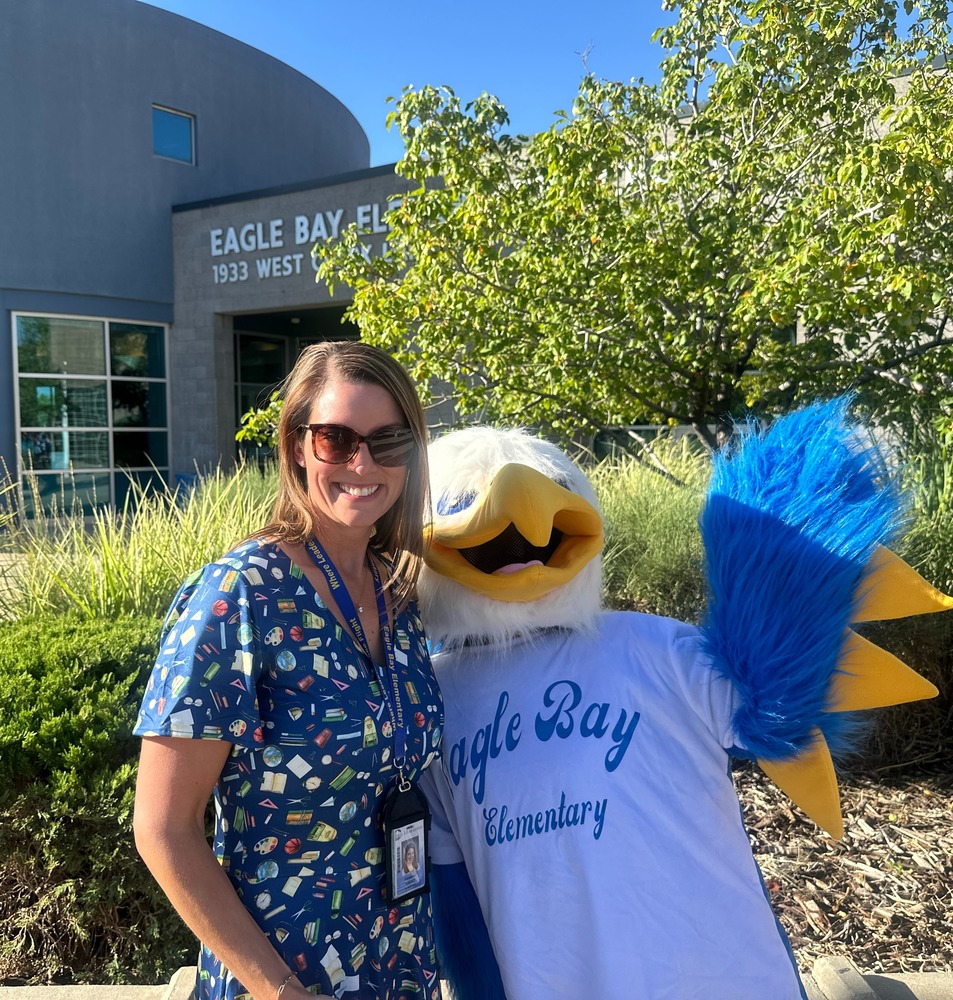Mrs. Pomeroy and Eagle Welcome Students Back to School!