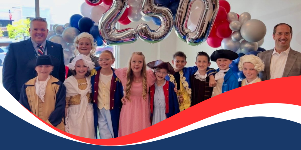 Students dressed as historical American  Revolution figures.