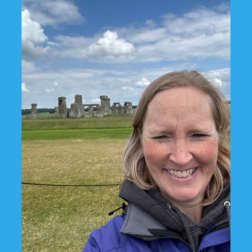 Photo graph of Marianne Hellewll by Stonehenge