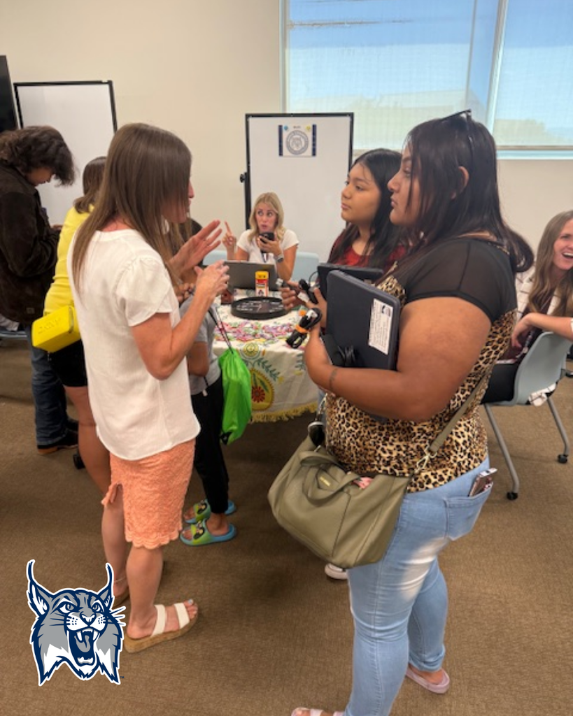 💙🐾 What an amazing Back to School Night! 🐾💙 We loved seeing our Davis Connect families, meeting new faces, and reconnecting with our incredible departments. ✨ The energy and excitement for a brand-new year is contagious, and we are so grateful for the support of our Lynx community! 🦁💫 Here’s to a year full of learning, growth, and connection—together we make Davis Connect strong! 💪📚