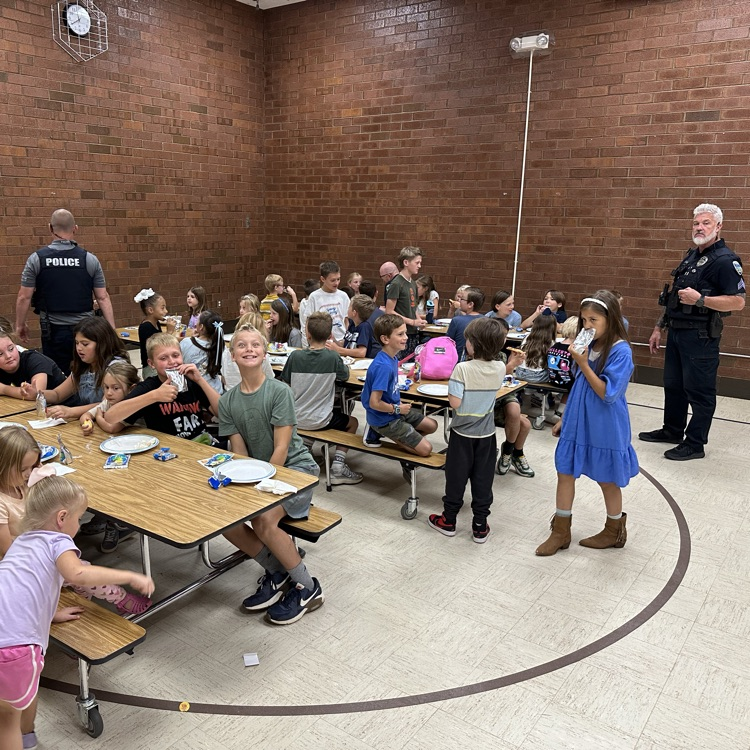 pizza with the principal 
