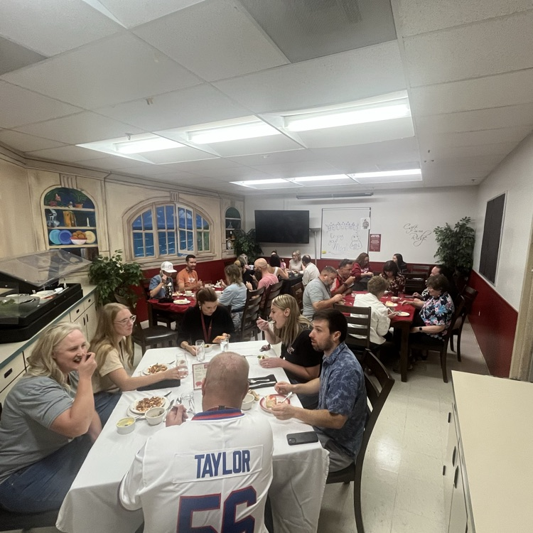 customers eating