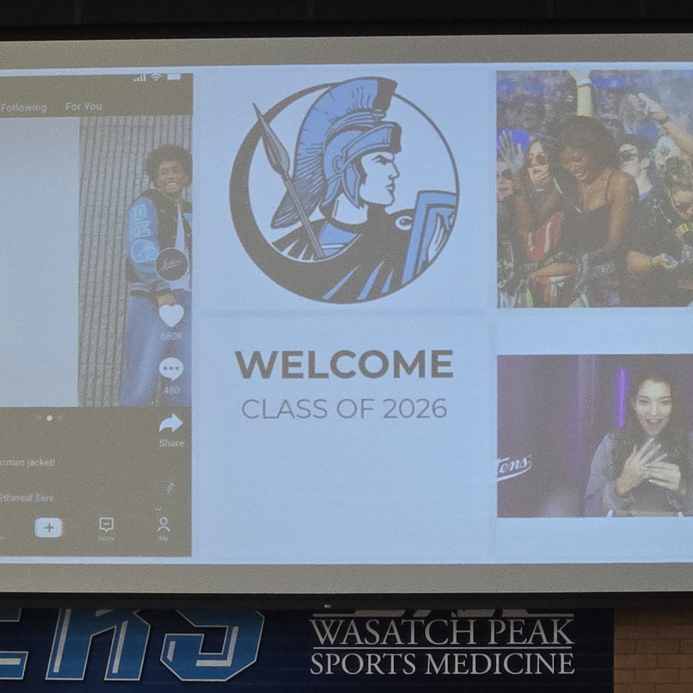 side saying "welcome class of 2026"