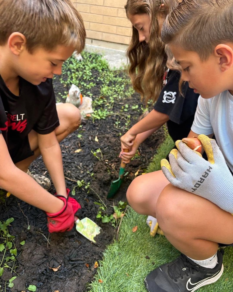 Junior Hope squad, planting tulips!