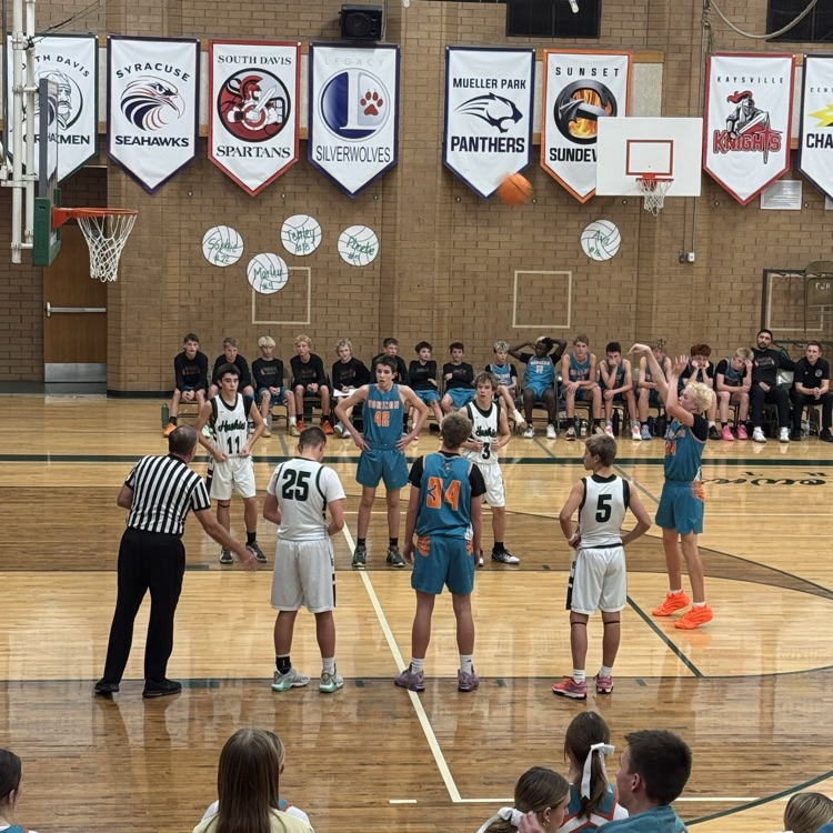 Boys BB Game vs Farmington 6