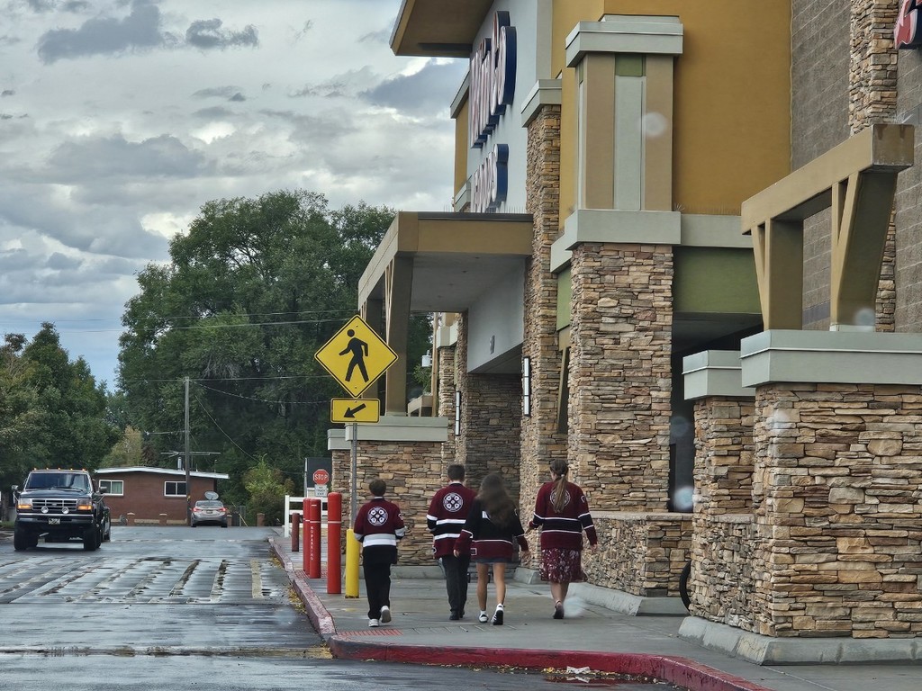 Students looking for sponsors