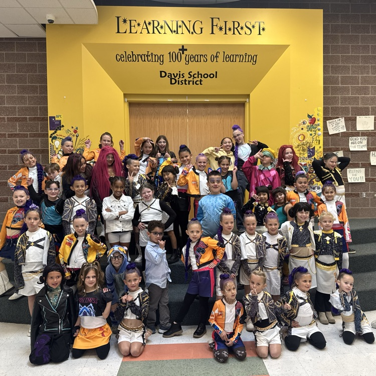 kids dressed for Halloween