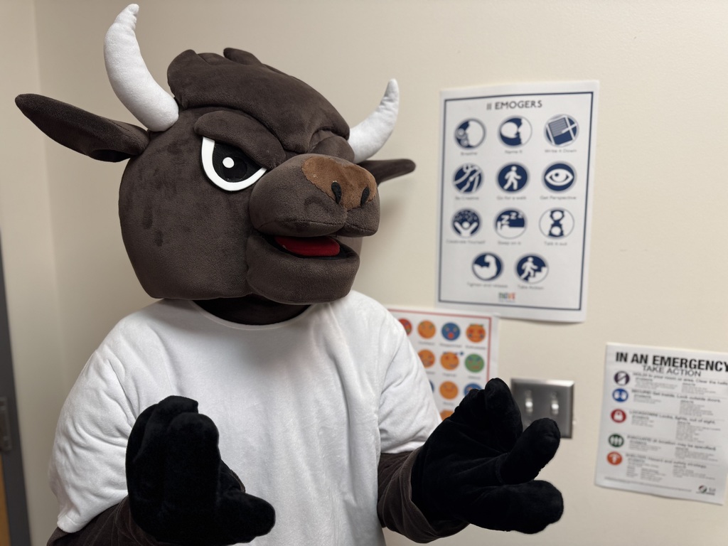 Chip by the SEL signs doing "breathing"