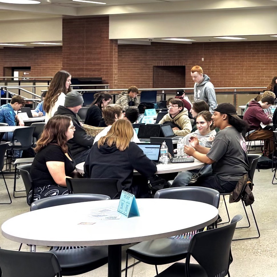 students filling out college applications