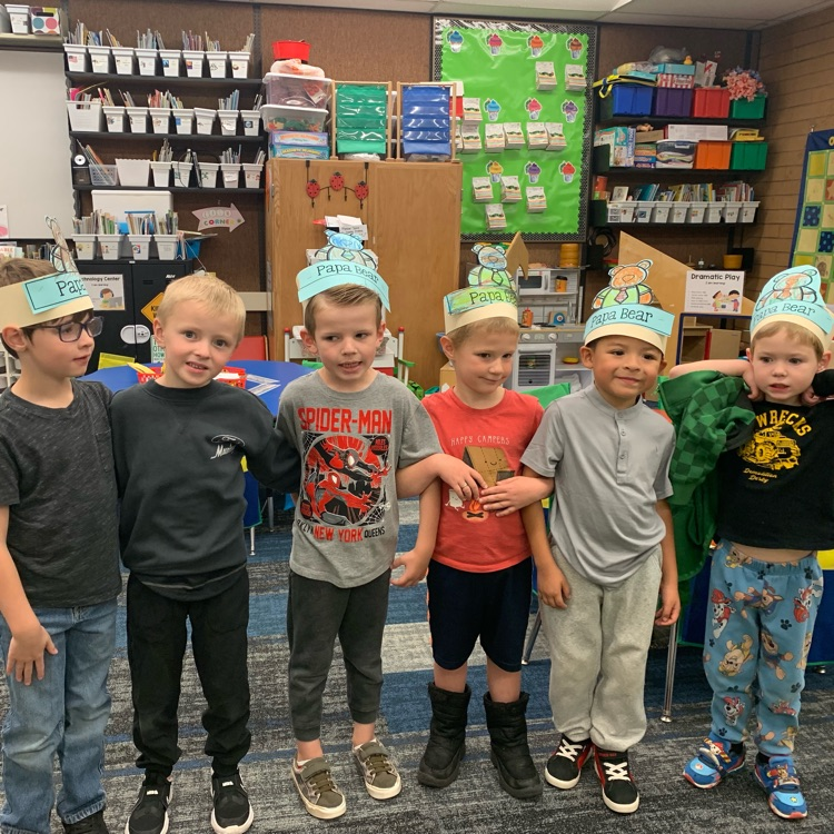 Group of students in a Pappa Bear hat!