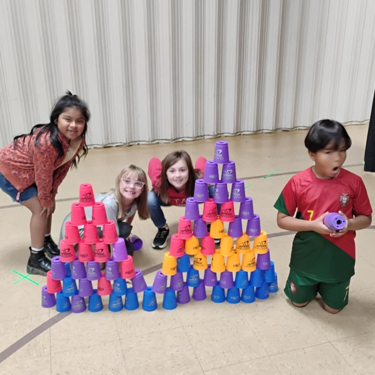 kids stacking cups!