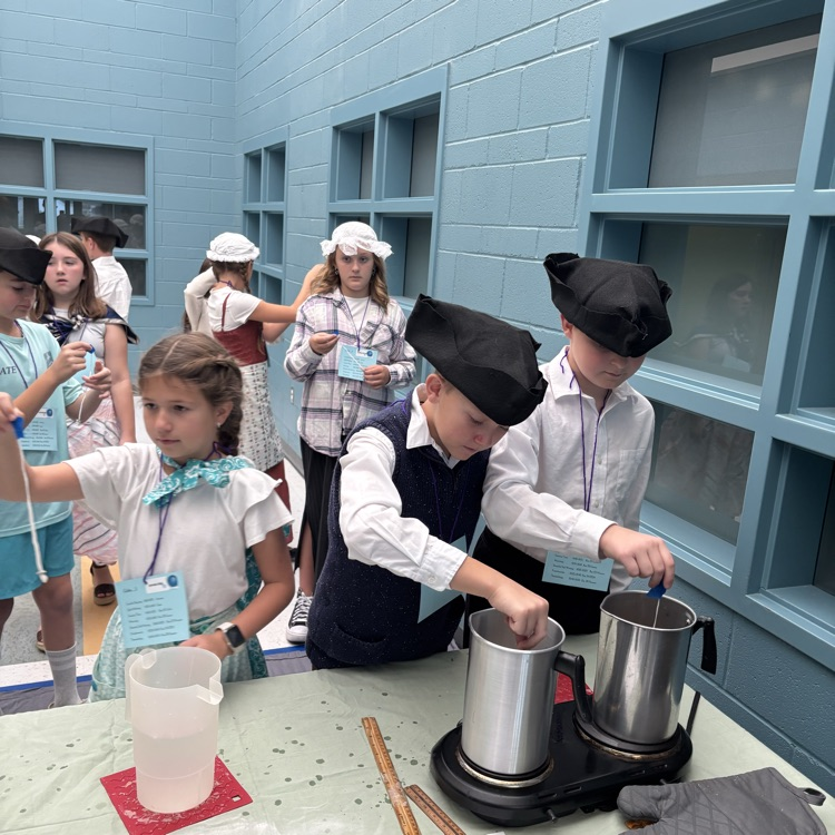 colonial day students